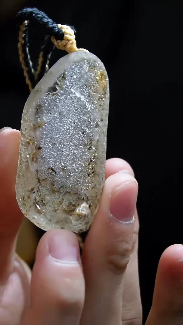 吊坠(赠链)未镶嵌水晶水晶