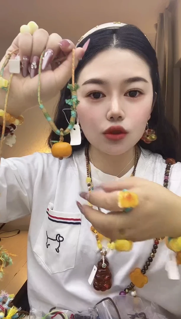 无合金熊北北时尚穿搭饰品