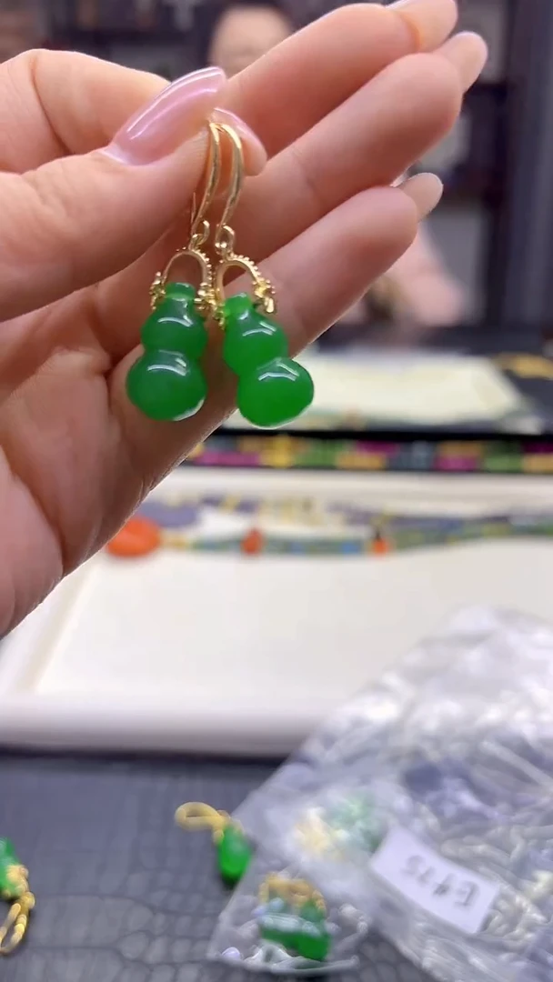14K金镶嵌翡翠耳饰DIY款E475