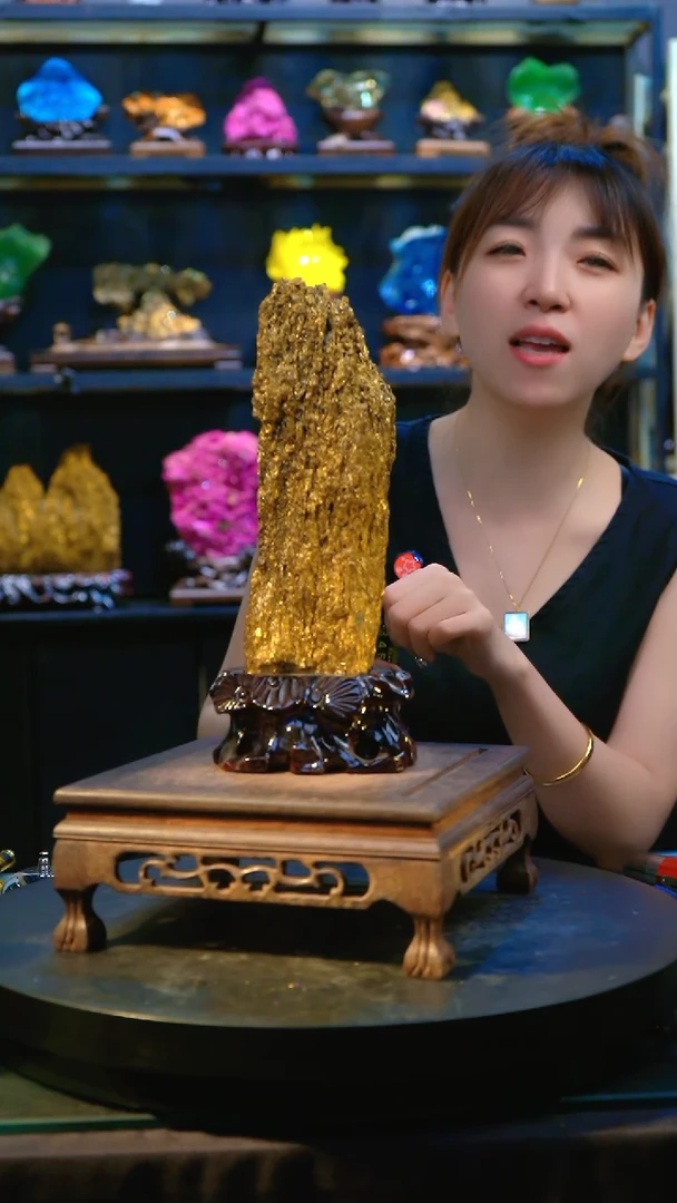 石材精品斑铜矿，矿物晶体摆件