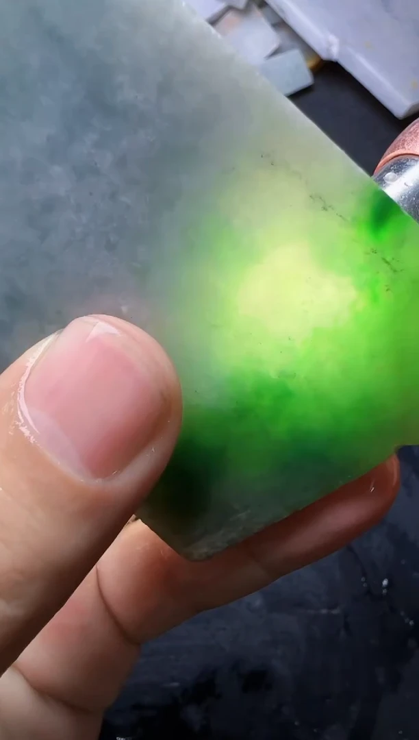 【闪购商品】翡翠颈饰未镶嵌099翡翠