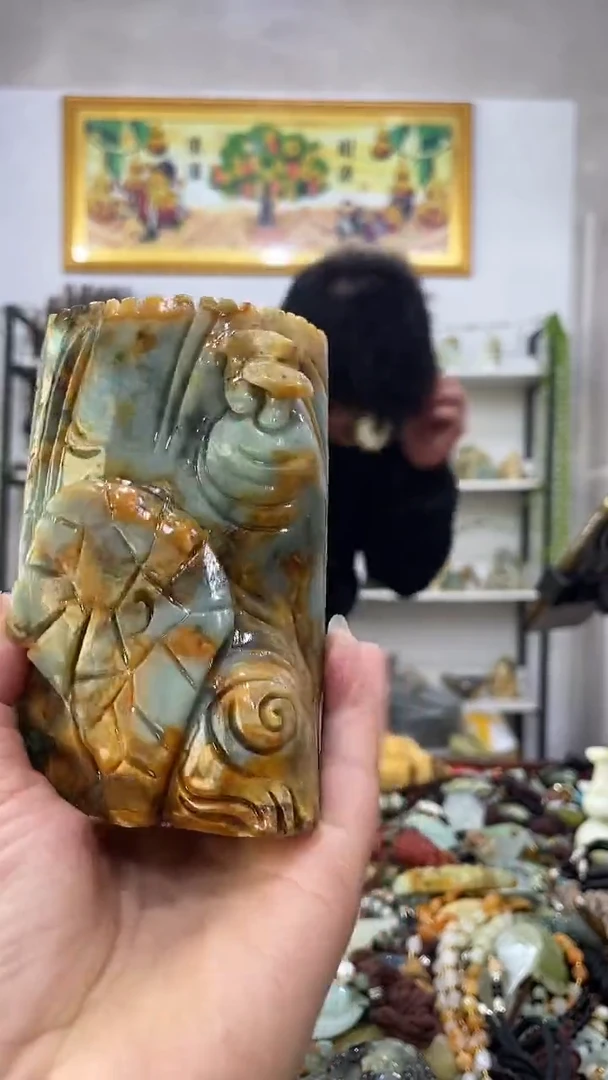 未镶嵌蛇纹石玉摆件