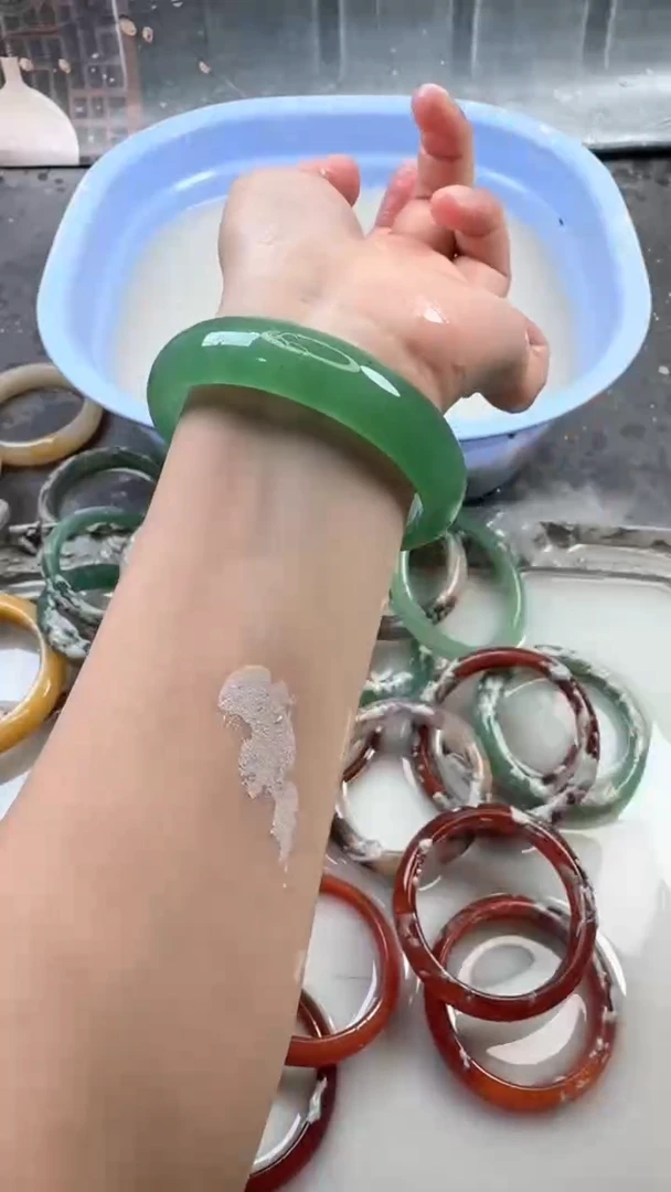 【闪购商品】石英质玉手镯未镶嵌87 6566