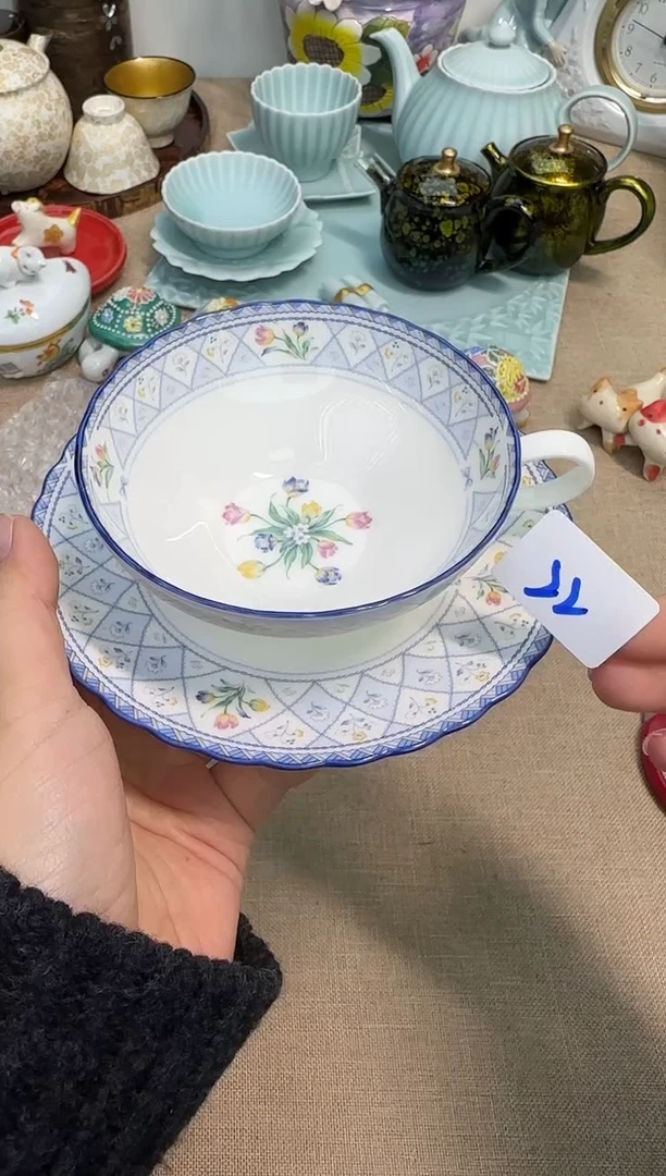 瓷片泡泡家的瓷器真好看