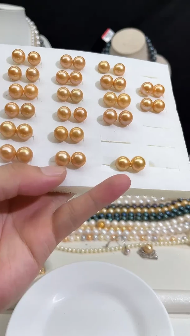 颈饰未镶嵌淡水珍珠正圆金珠耳钉10mm+