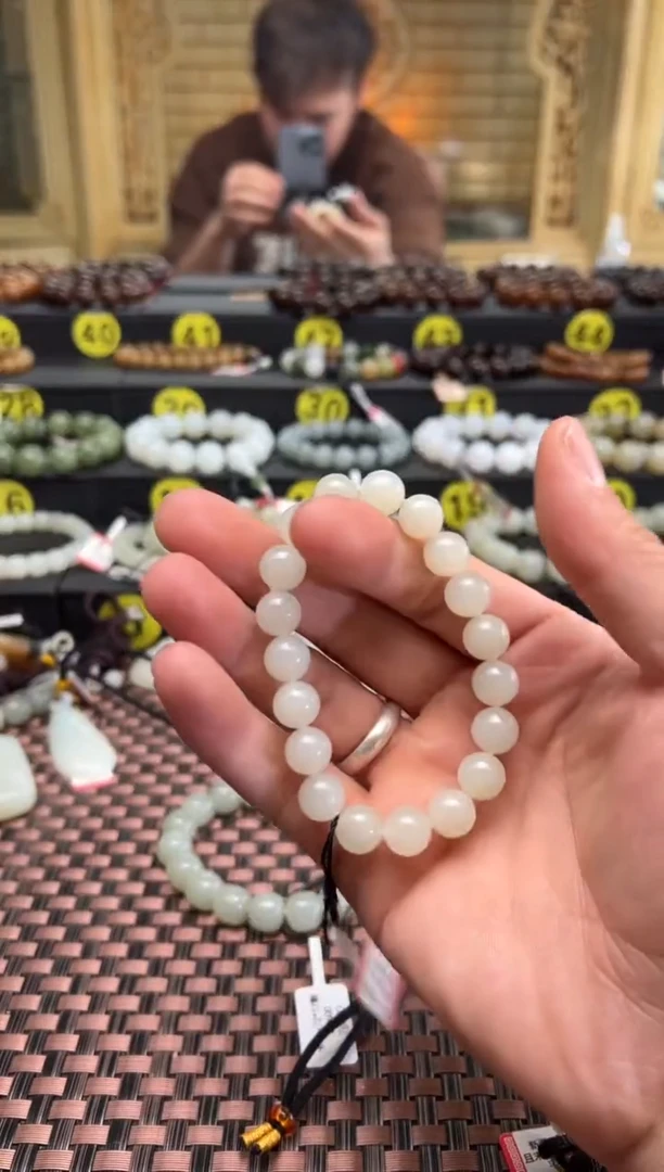 【闪购商品】和田玉手串未镶嵌且末料金山白玉卡10手串