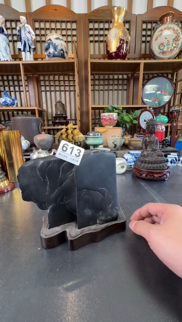 摆件  注意：回流商品，默认有瑕，不退不换。