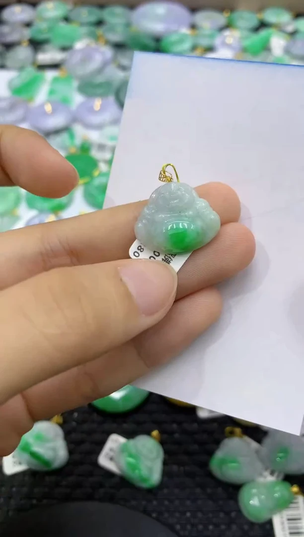 颈饰18K金镶嵌翡翠天然缅甸翡翠A货