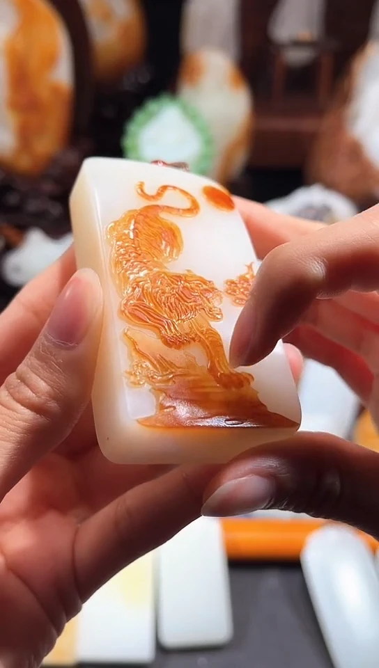 未镶嵌和田玉（青玉）把件精品