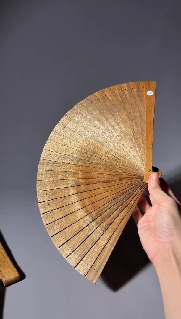 其他楠木（金丝楠）天*909号21cm小叶桢楠扇子