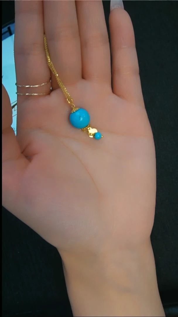 18K金镶嵌绿松石吊坠发货一件