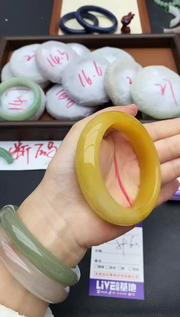 未镶嵌手镯石英质玉74+59/60