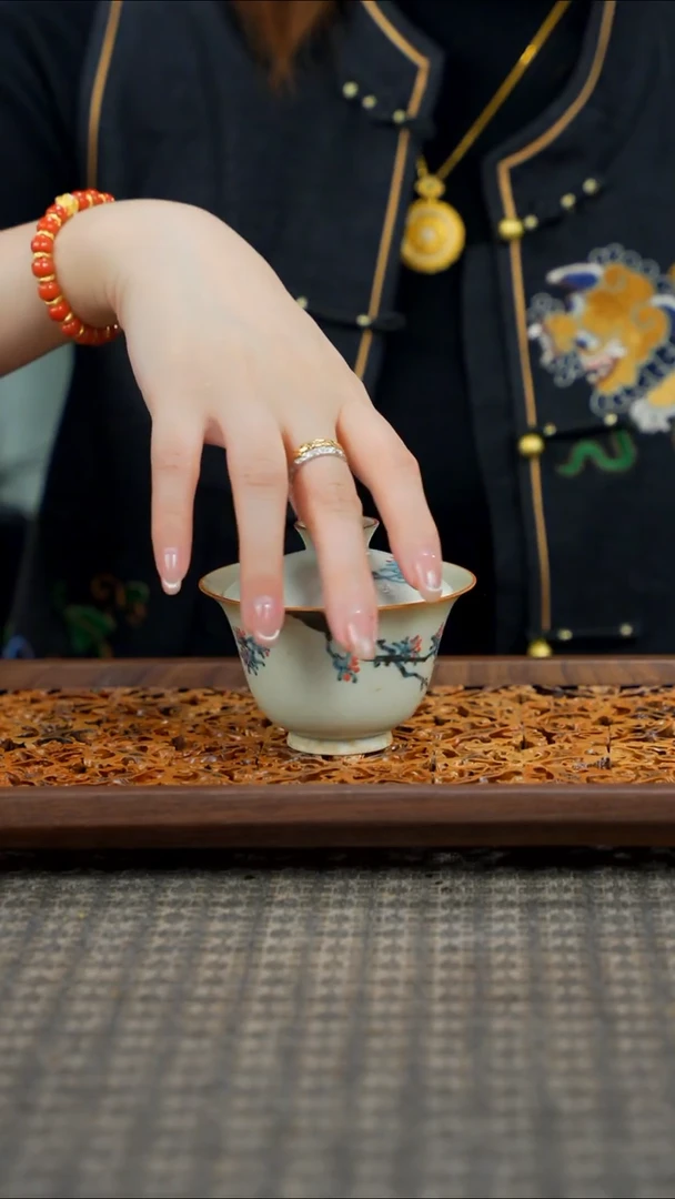 11留器茶斋高货瓷器@@YG0815