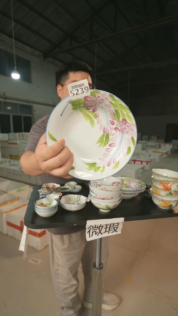 碗景德镇高温釉下手绘陶瓷