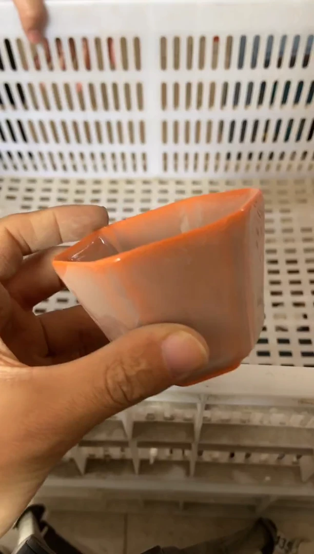 杯无运费险有瑕疵的摄影的产品有使用过的痕迹有点脏介意勿拍