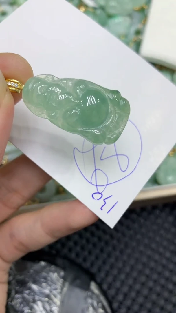 颈饰未镶嵌翡翠缅甸A货翡翠