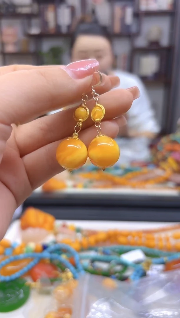 【闪购商品】蜜蜡耳饰14K金镶嵌耳坠E496