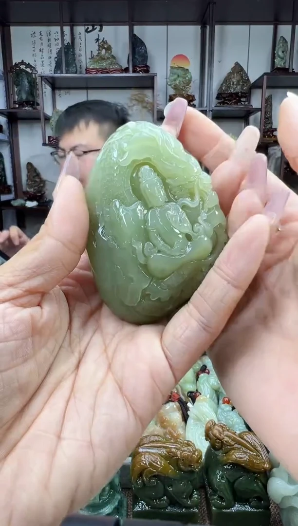 未镶嵌和田玉把件1