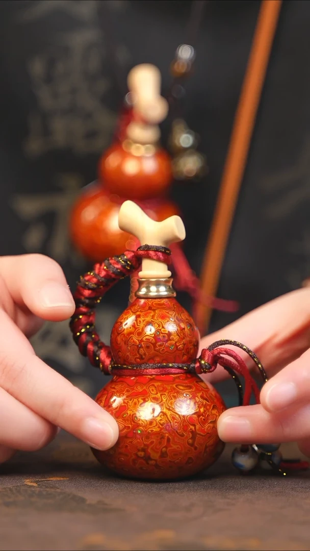 【闪购商品】YU138漆艺精致小手捻(开口）