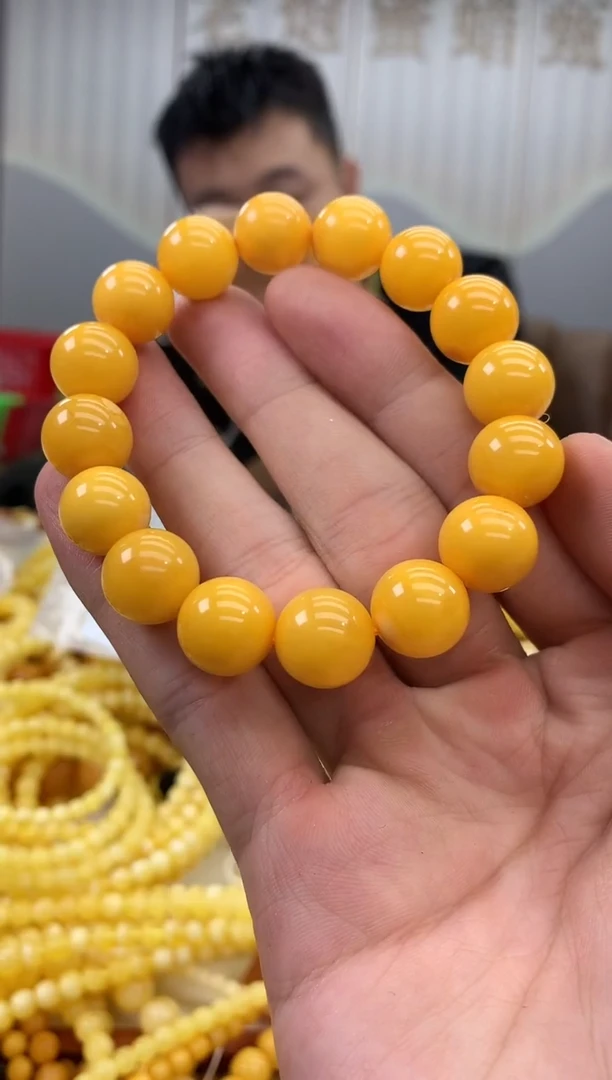 裸石琥珀未镶嵌手串