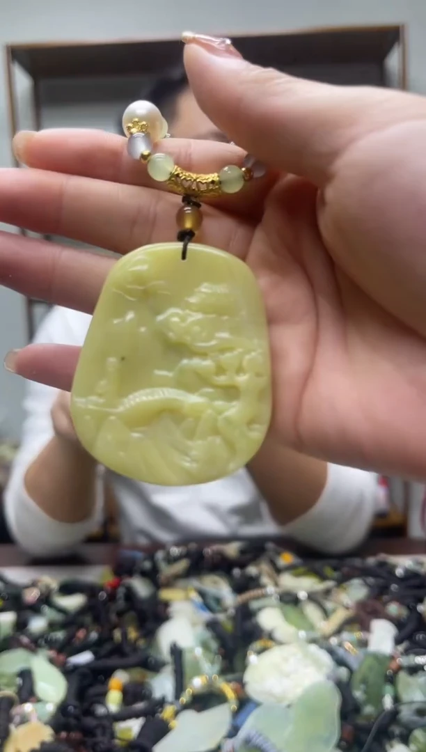 未镶嵌蛇纹石玉手串·