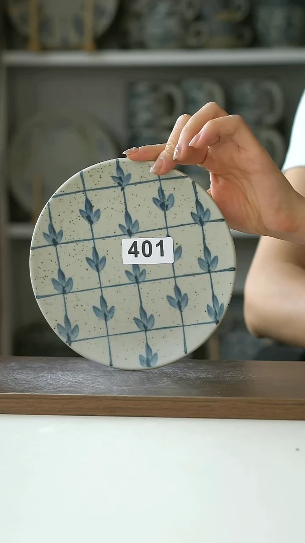 401瑕疵粗陶手绘青花三叶草甜品盘16cm@7-7@