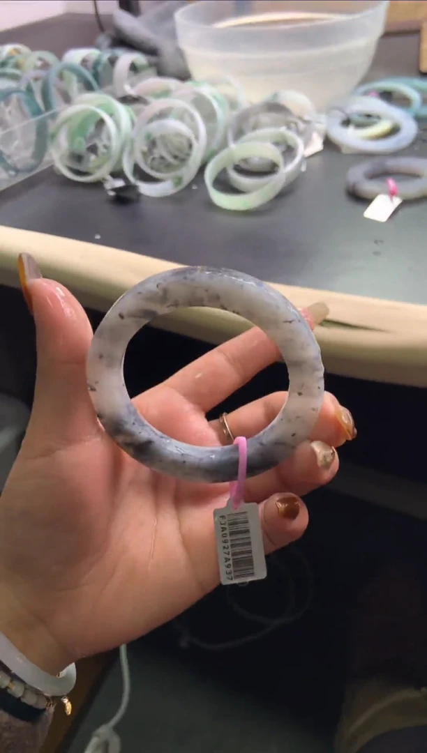 未镶嵌手镯定制翡翠52-58「定制不退不换」