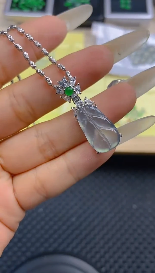 翡翠裸石天然翡翠蛋面17