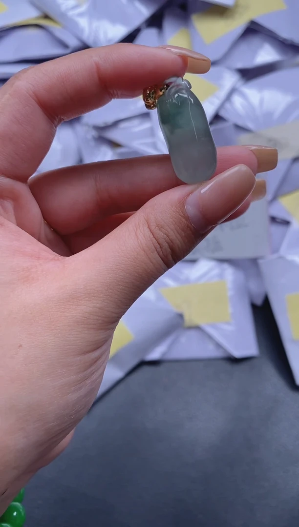 翡翠未镶嵌颈饰所见即所得（一物一拍）9