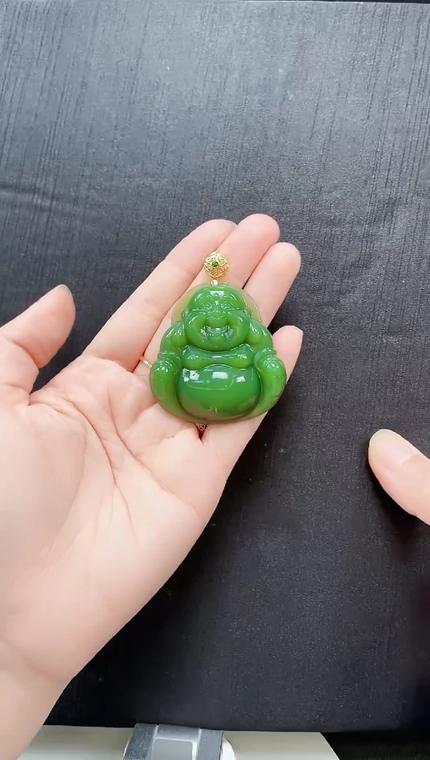 吊坠(赠链)18K金镶嵌和田玉多样性发一