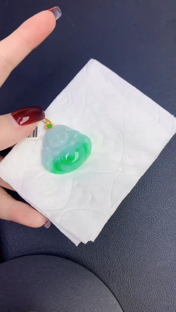 颈饰18K金镶嵌翡翠缅甸天然翡翠A货