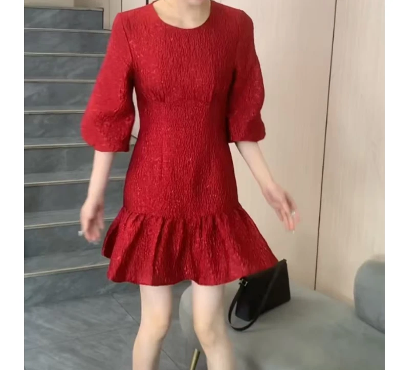 2025春季新款网红同款洋气气质韩版潮流小个子修身连衣裙女开