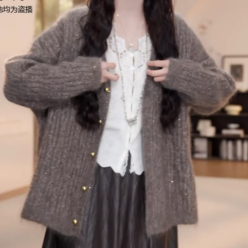 新款早秋坑条金色扣中长款外套毛衣长袖LK2506786