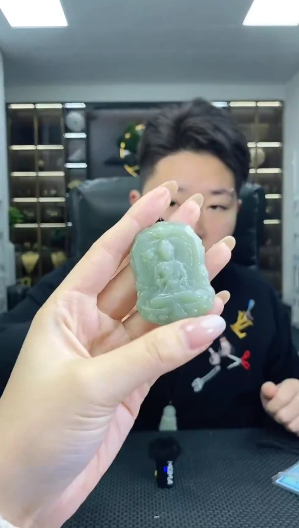 颈饰未镶嵌和田玉3