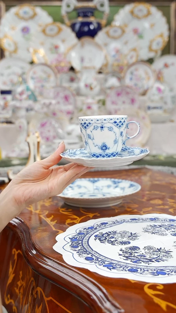 摆件米多家中古瓷器如图所示31