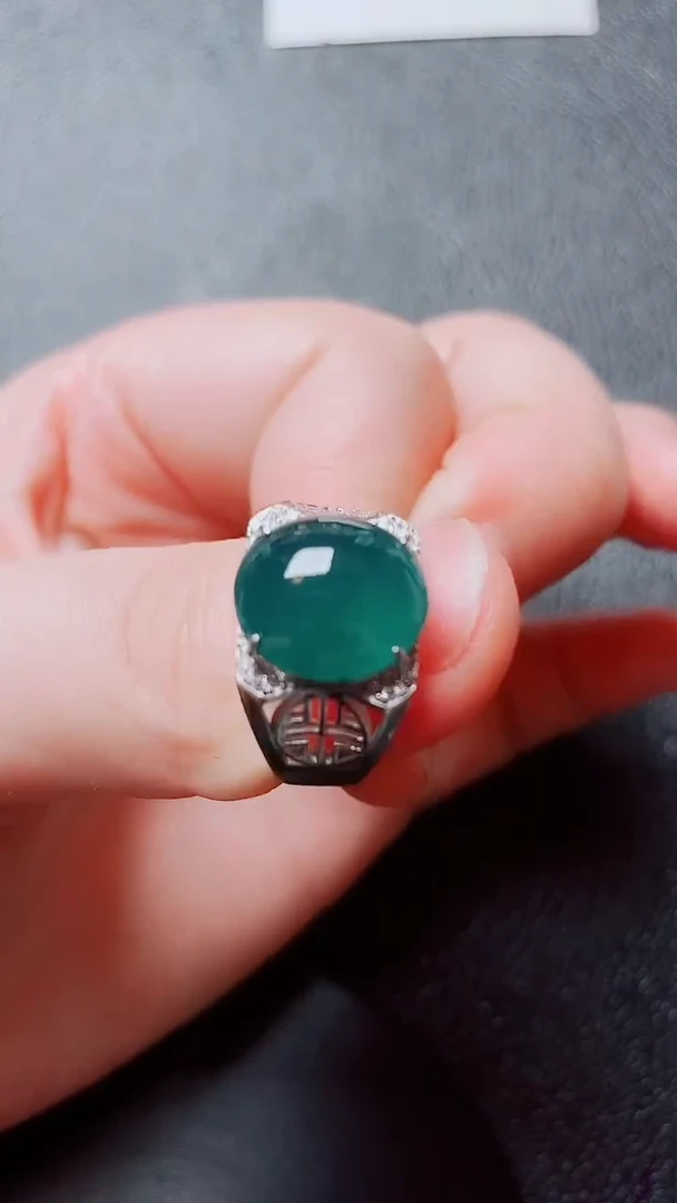 翡翠戒指银S925镶嵌翡翠