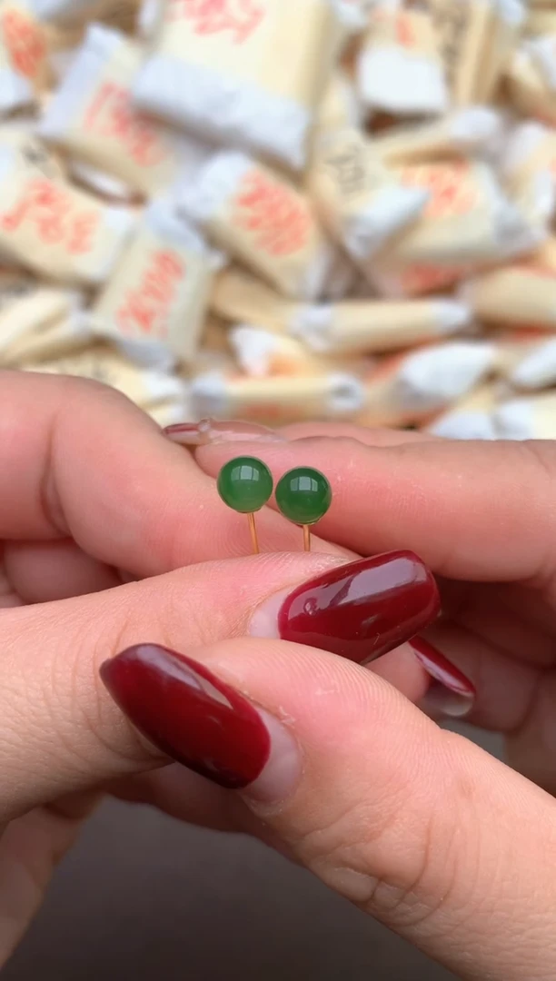 【闪购商品】和田玉耳钉银S925镶嵌(多样性发货)1对