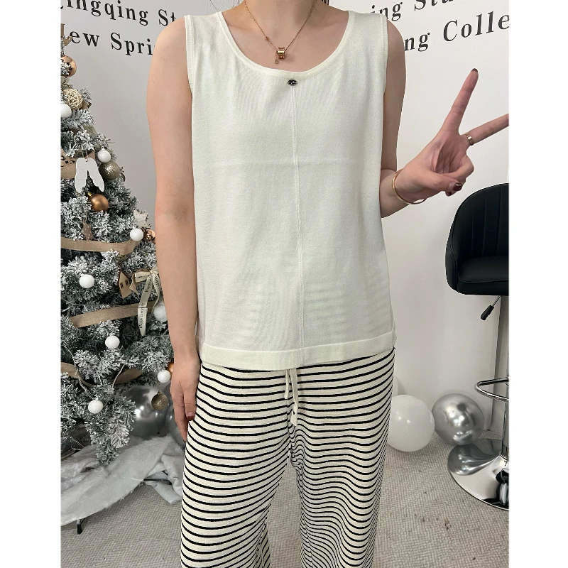 青青·STUDIO〖柔软亲肤〗春款显瘦圆领针织背心QS25025