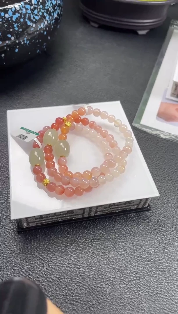 未镶嵌手链和田玉（糖玉）多样性发一件