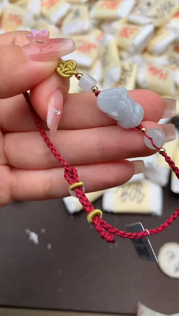 翡翠挂件未镶嵌 一福利