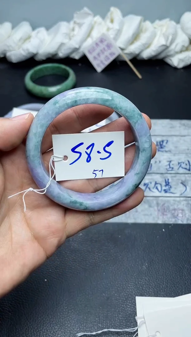 未镶嵌手镯翡翠57