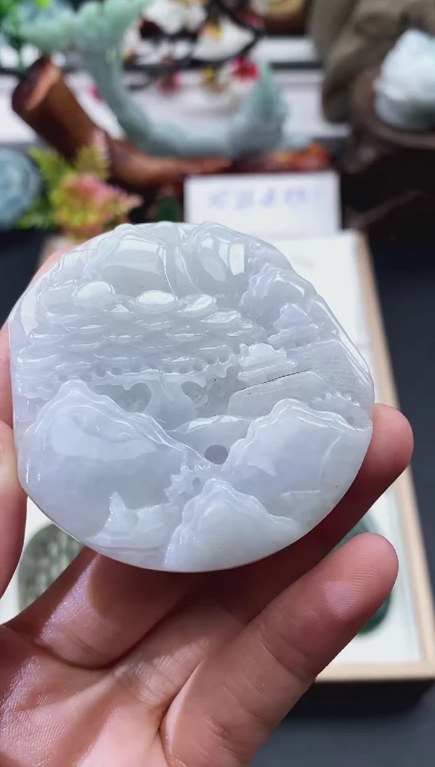 翡翠未镶嵌颈饰天然缅甸A货翡翠