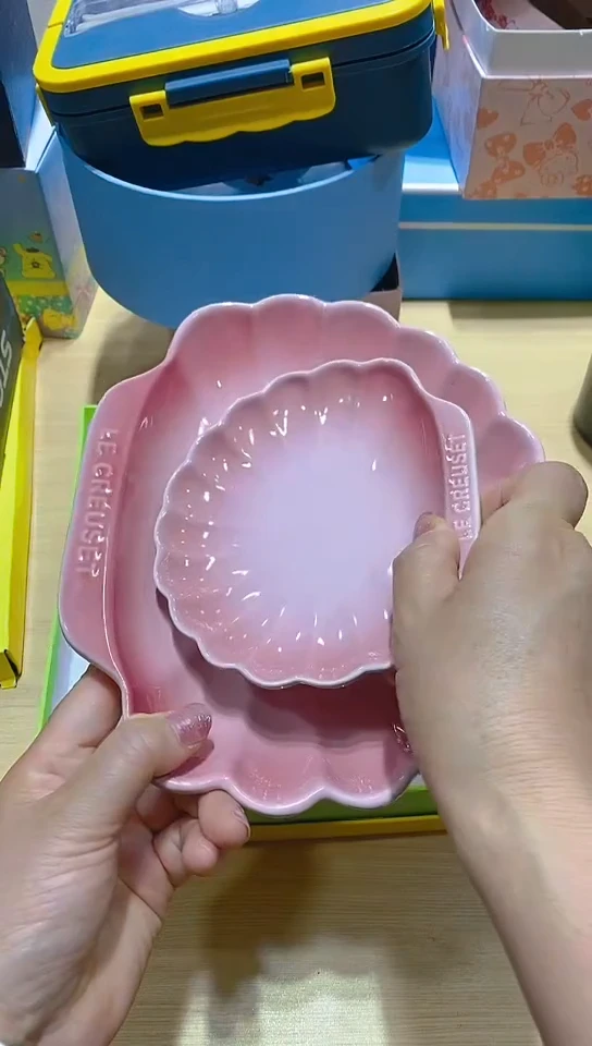 瓷片碗碟好物一件不留@@1