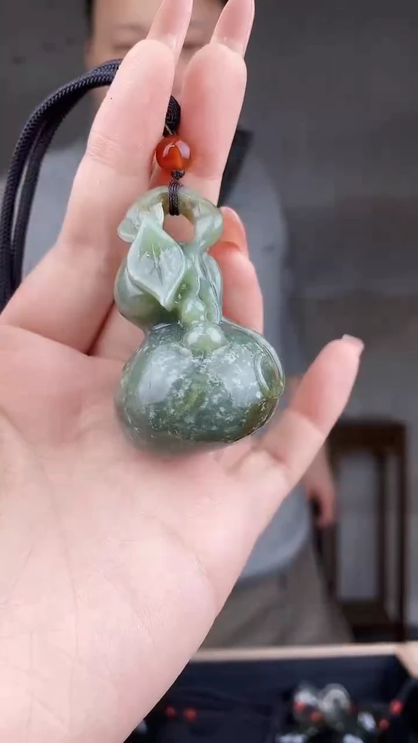 未镶嵌和田玉挂件和田玉拍一发一，多样性发货！