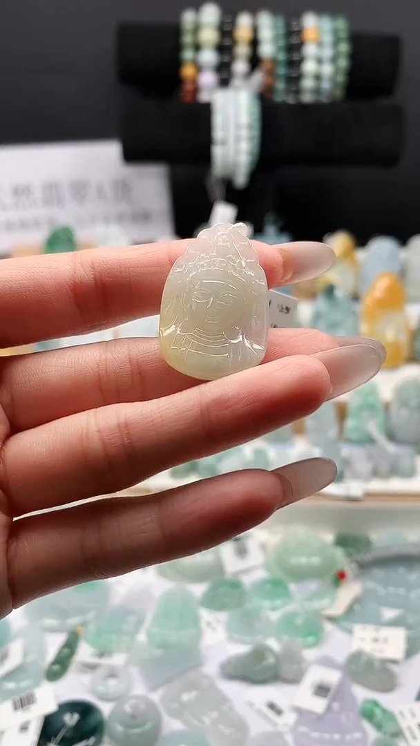 吊坠(不含链)未镶嵌翡翠52观音头