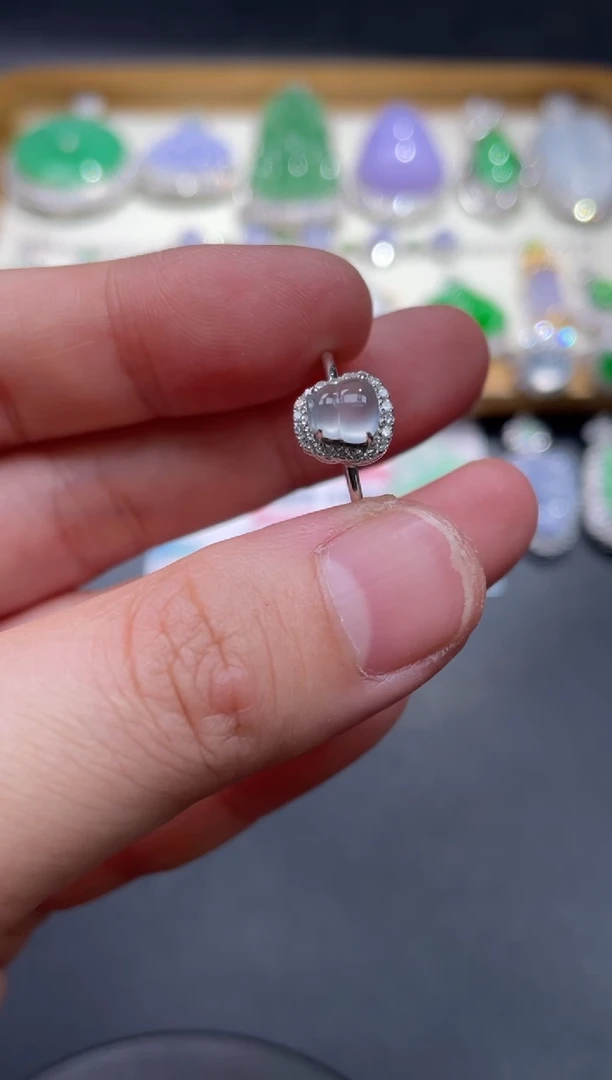 翡翠戒指18K金镶嵌24---春日珠宝