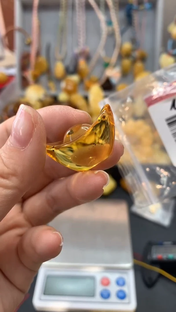【闪购商品】琥珀珠宝奇石未镶嵌832