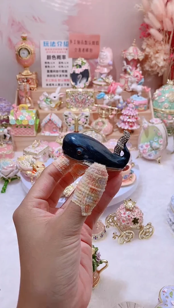 合金珐琅彩首饰盒摆件