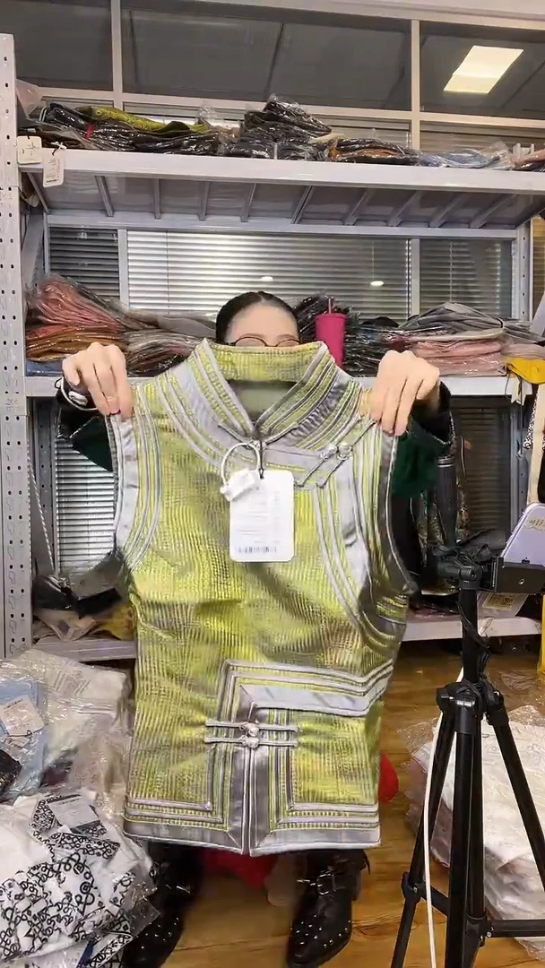 马甲 L码 105-115斤