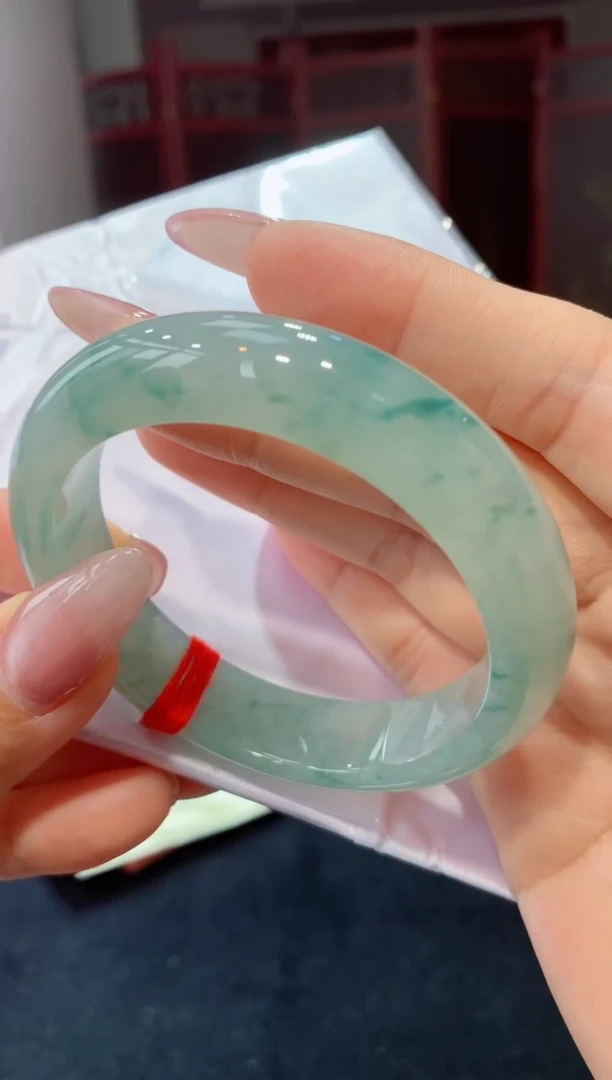 未镶嵌手镯翡翠56.8